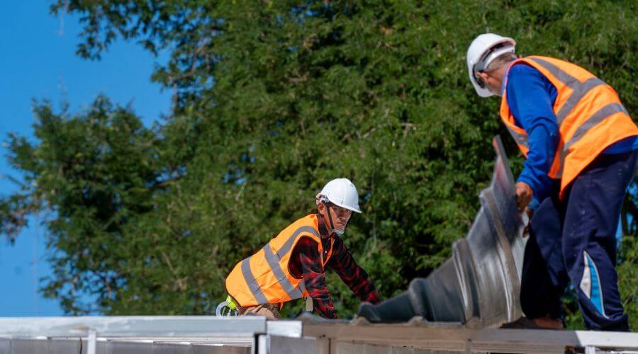 Professional gutter cleaning in Aylett, VA